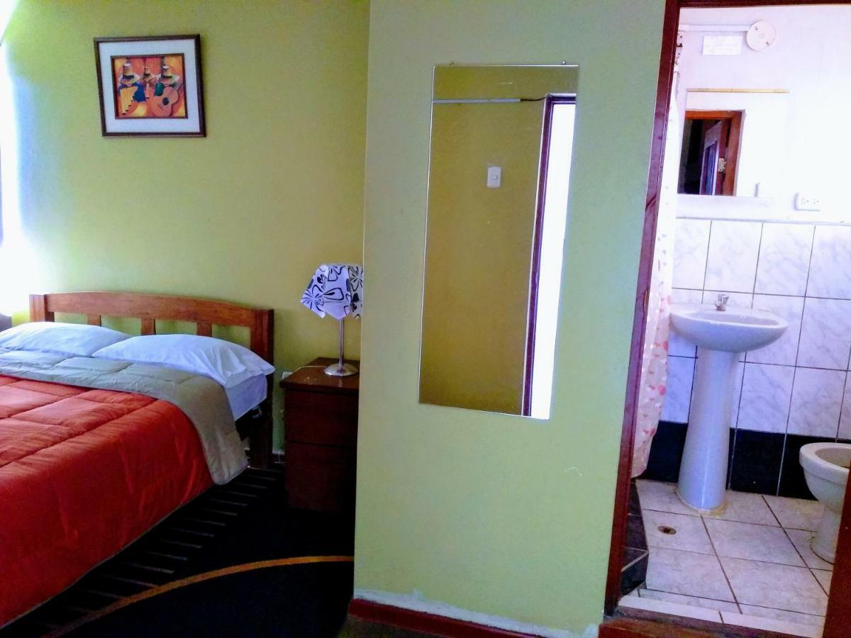 Casa Blanca Hospedaje Huamancaca Zimmer foto